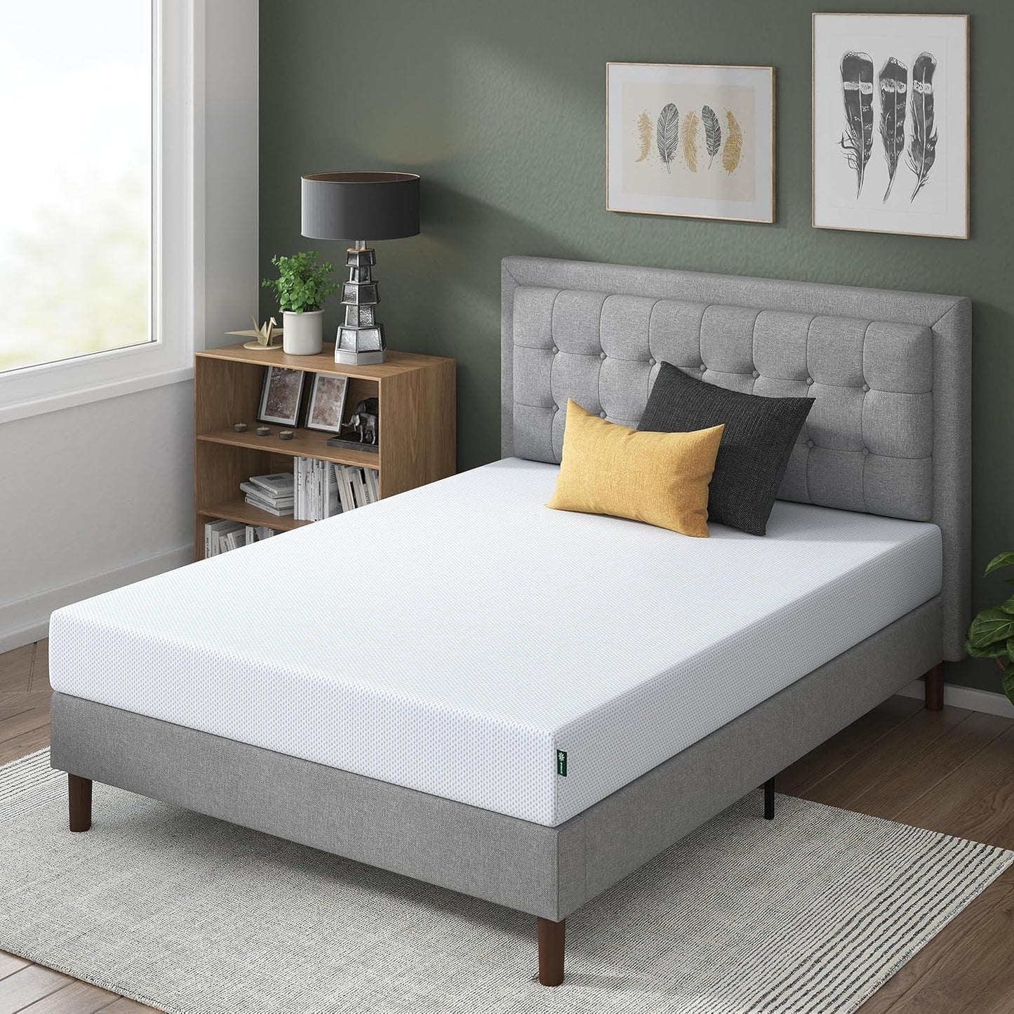 ZINUS 6 Inch Green Tea Cooling Memory Foam Mattress [New Version], Queen, Fiberglass Free, Medium Firmness, Cooling Gel Foam, Certified Safe Foams & Fabric, Mattress in A Box