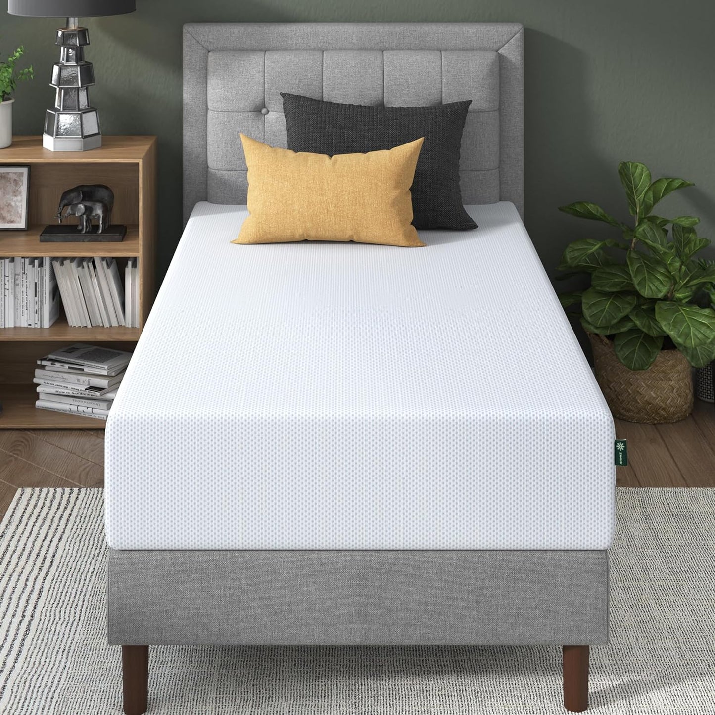 ZINUS 6 Inch Green Tea Cooling Memory Foam Mattress [New Version], Queen, Fiberglass Free, Medium Firmness, Cooling Gel Foam, Certified Safe Foams & Fabric, Mattress in A Box